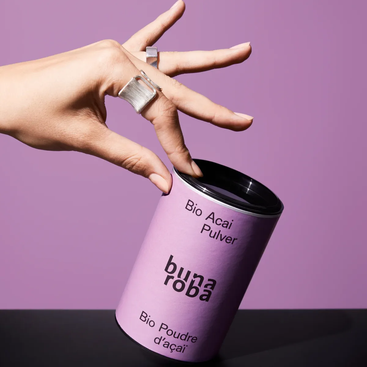 Açaí Bunaroba dans la main